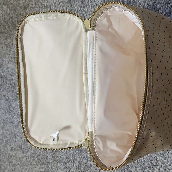 Kate Spade Out to Lunch Toiletry Case - Picture 4 of 5